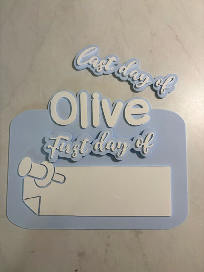 BACK TO SCHOOL SIGN (ACRYLIC)