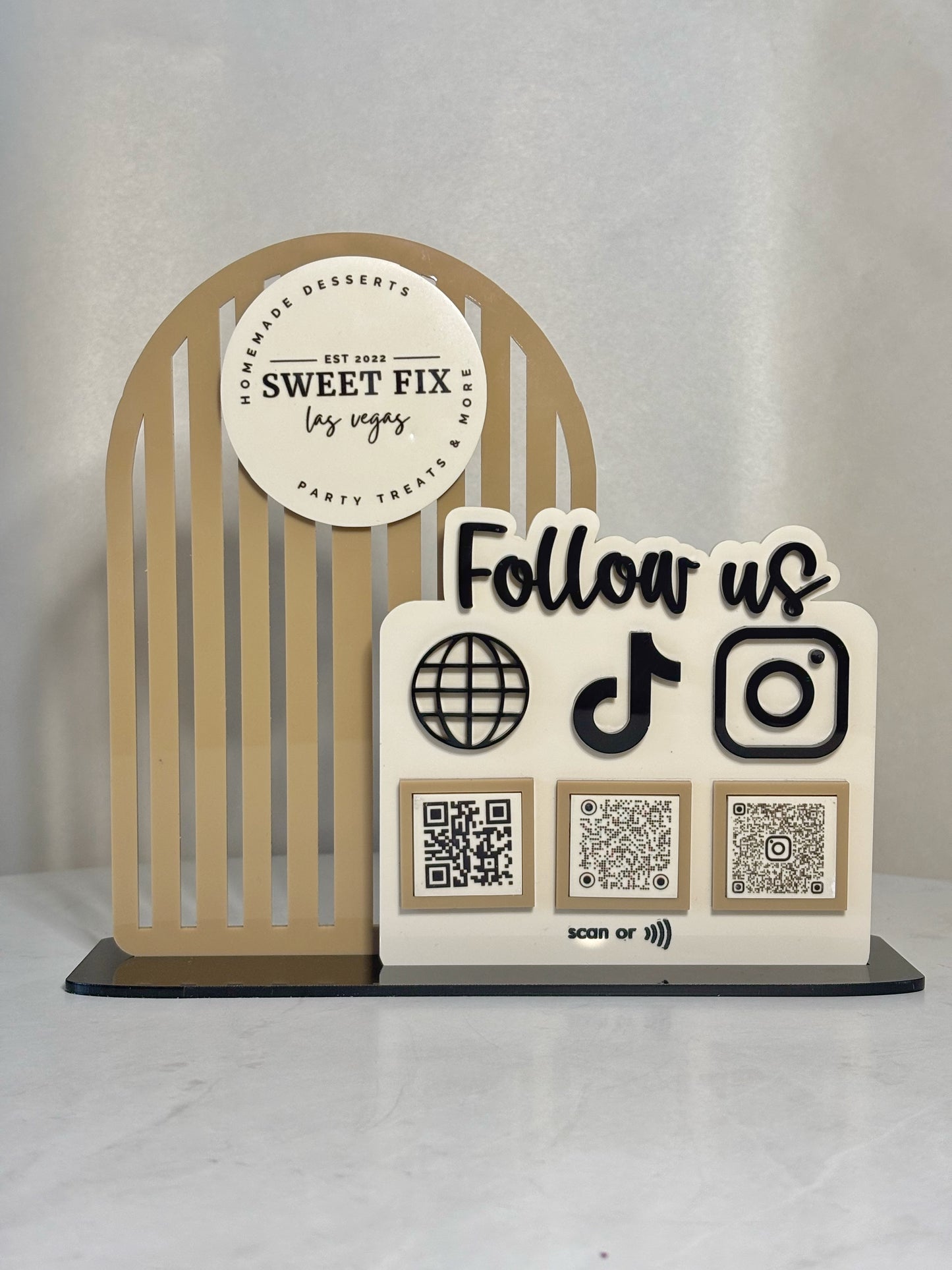 SOCIAL MEDIA SIGN (2 LAYER)